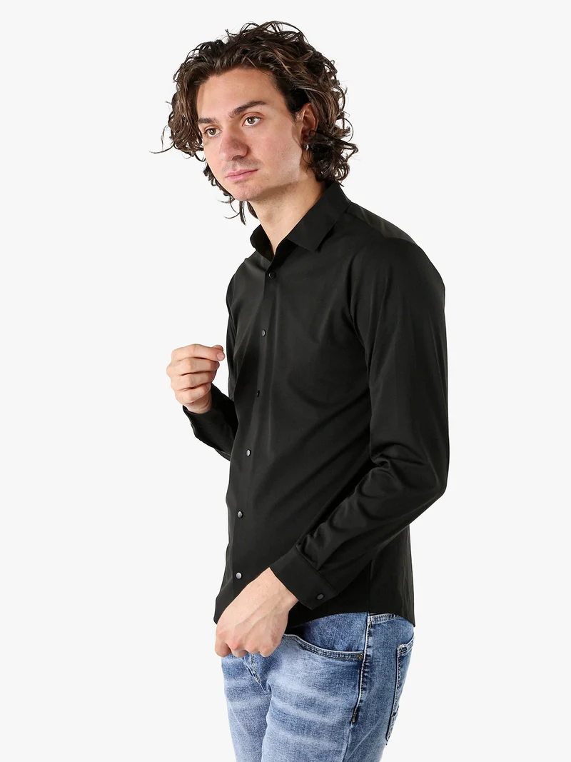 Camicia da uomo elasticizzata a maniche lunghe - nero