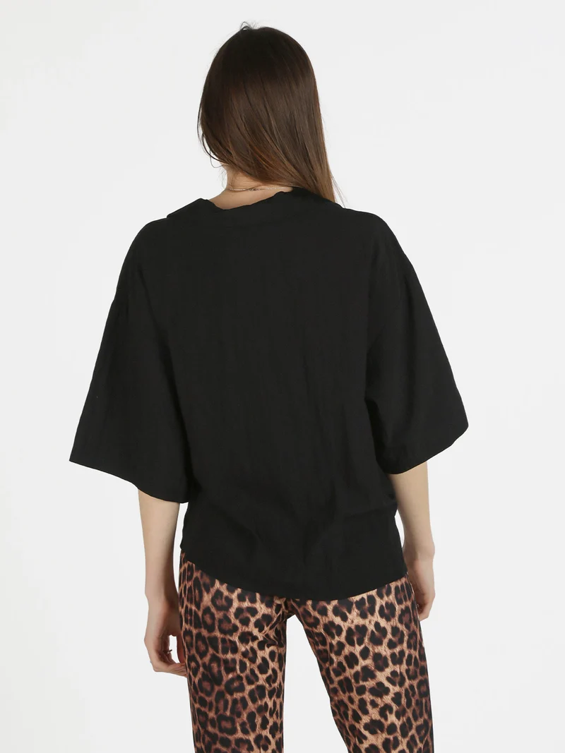 Camicia donna oversize con nodo a maniche corte - nero