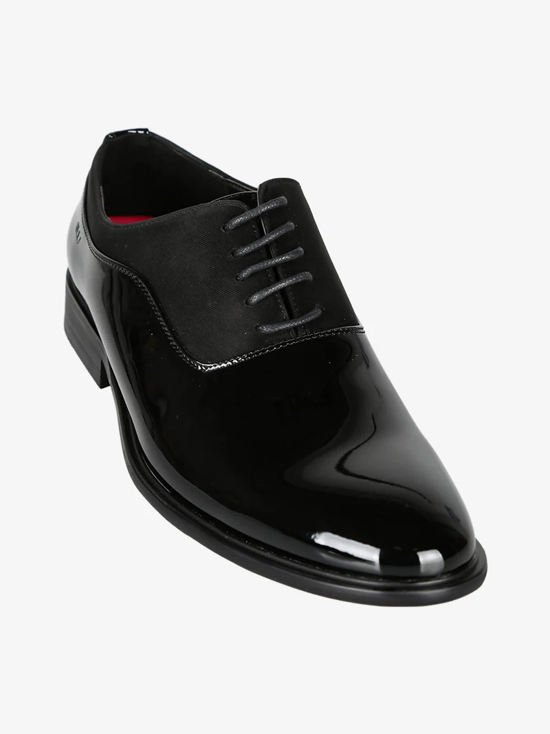 Scarpe stringate da uomo in vernice - nero