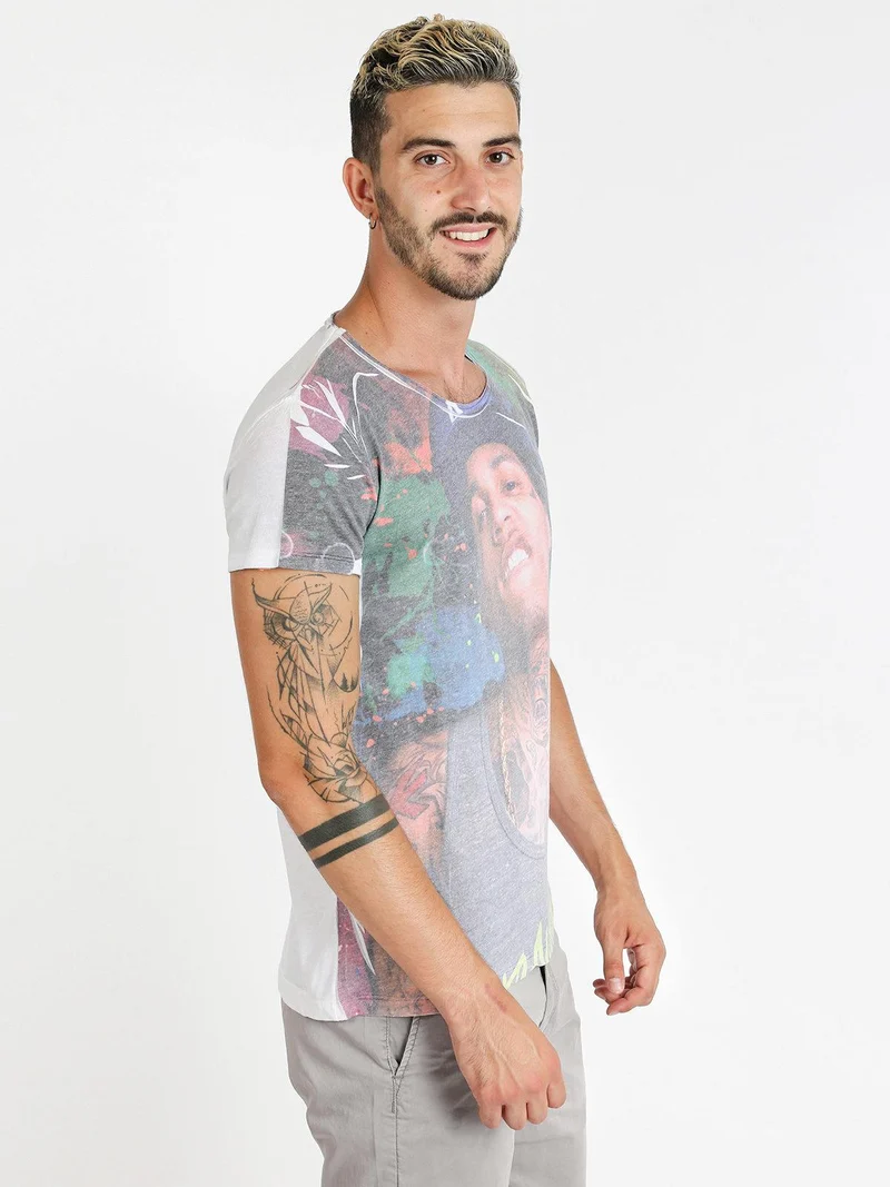 T-shirt girocollo con disegno - bianco