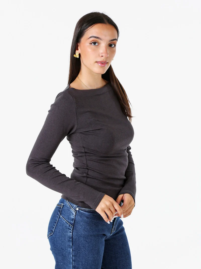 Maglia donna a maniche lunghe con scollo a barchetta - grigio scuro