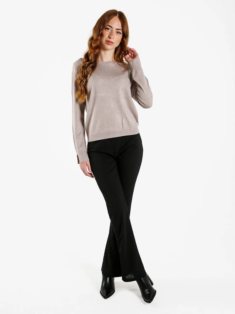 Maglia donna con girocollo decorato - sabbia