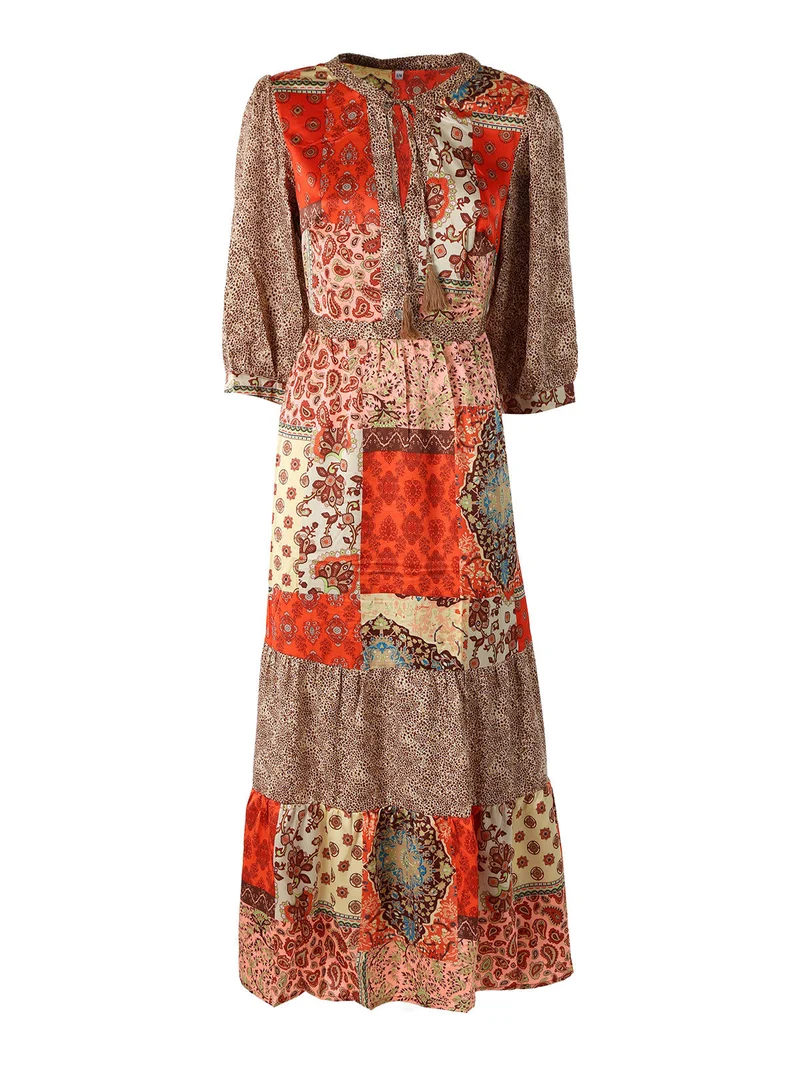 Abito lungo da donna con stampe colorate e maniche a 3/4 - arancione