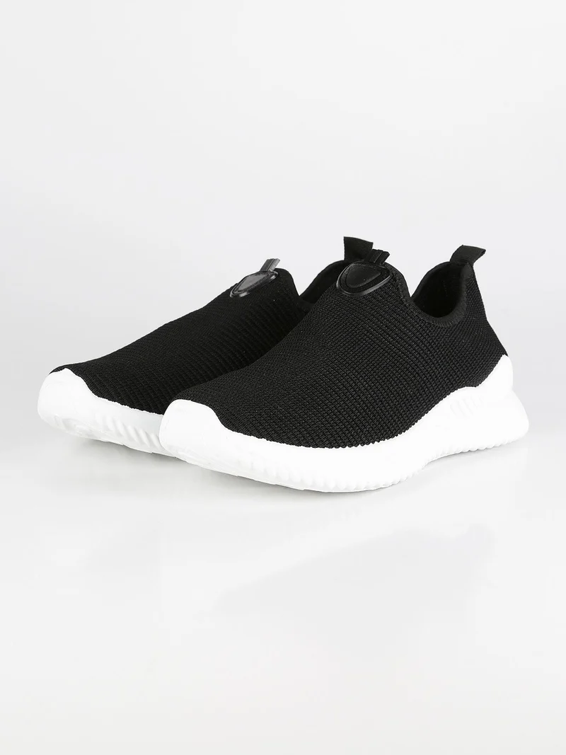 Sneakers slip on nere