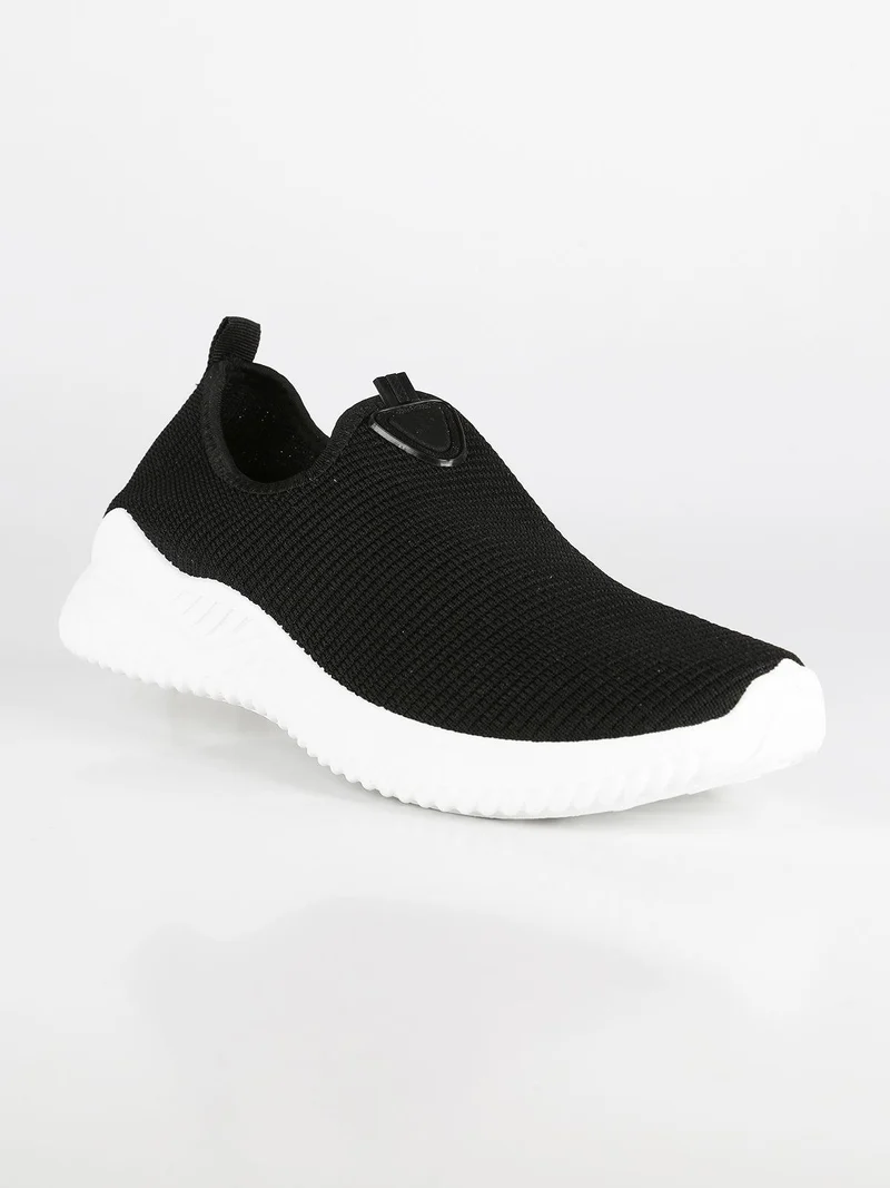 Sneakers slip on nere