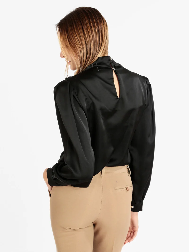 Blusa in simil seta da donna - nero