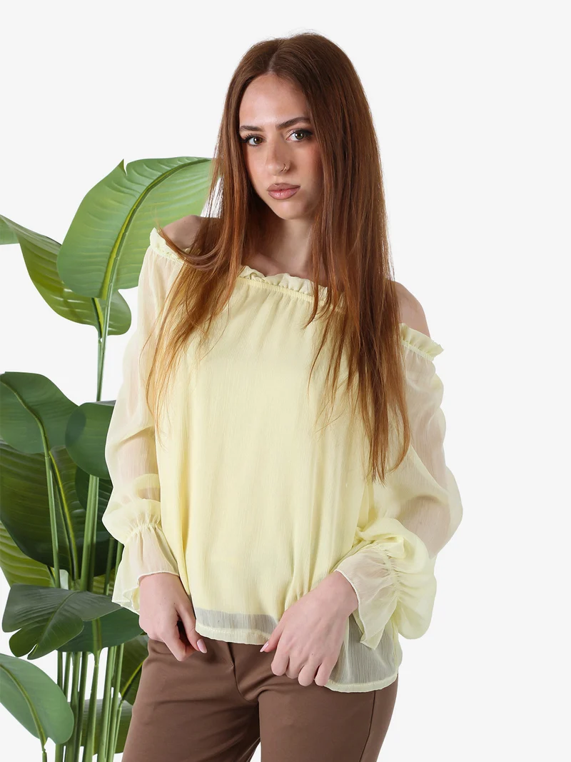 Blusa da donna a maniche lunghe velate con scollo a barchetta - giallo
