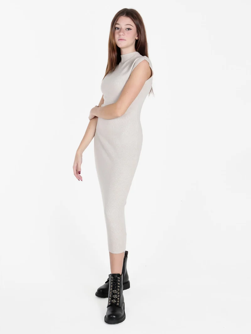 Abito lungo da donna smanicato in maglia - beige