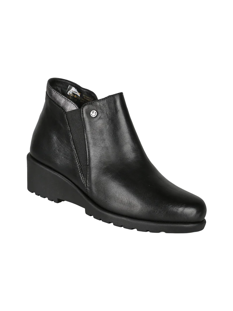Stivaletti donna in pelle con zeppa - nero