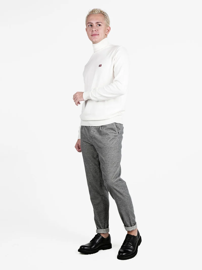 Dolcevita da uomo in maglia - bianco