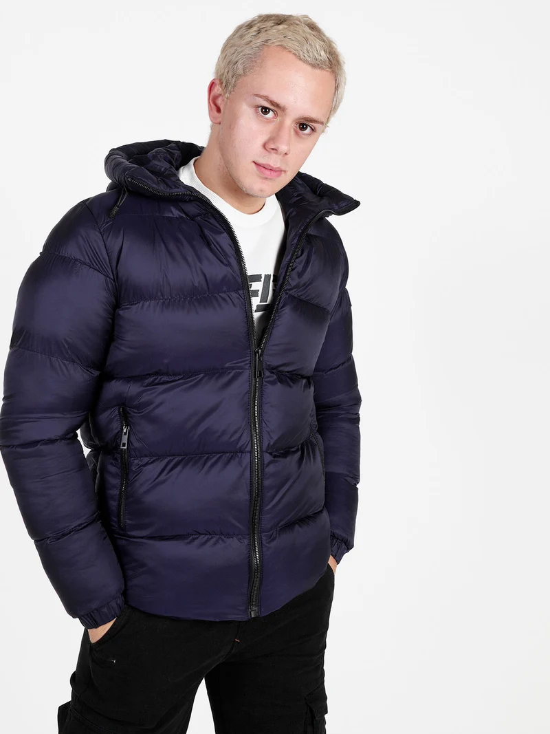 Giubbotto da uomo imbottito con cappuccio e zip - blu scuro