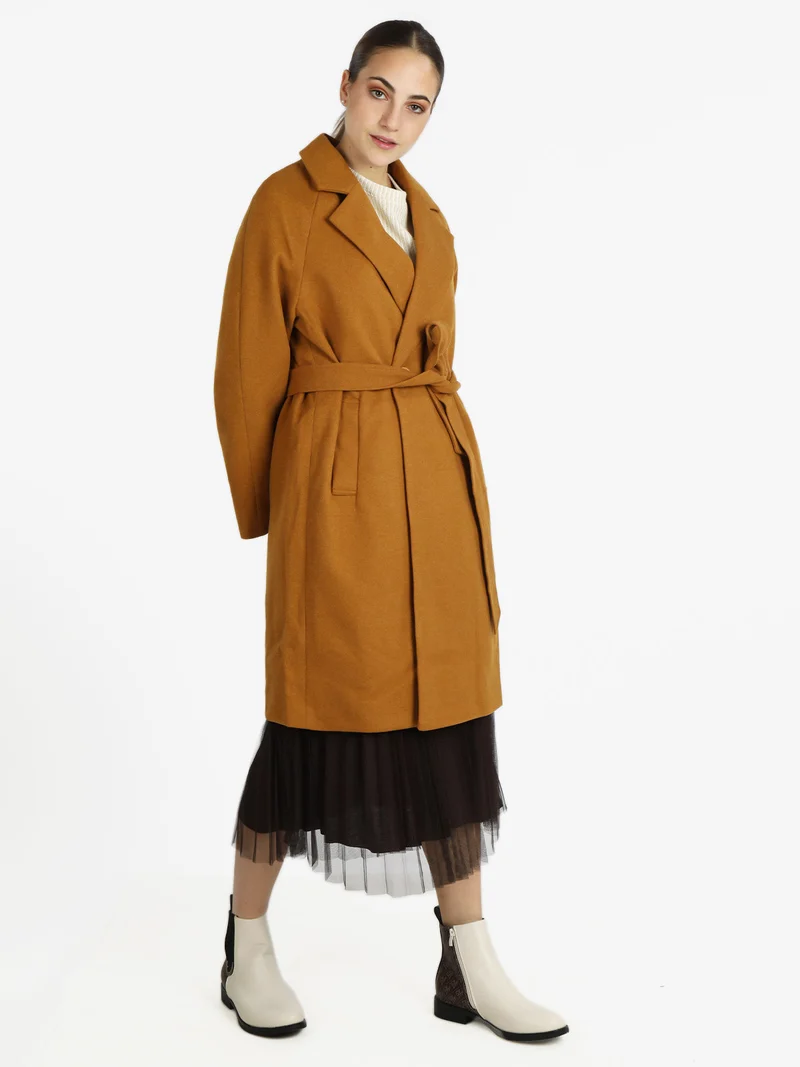 Cappotto doppiopetto da donna con cintura - senape