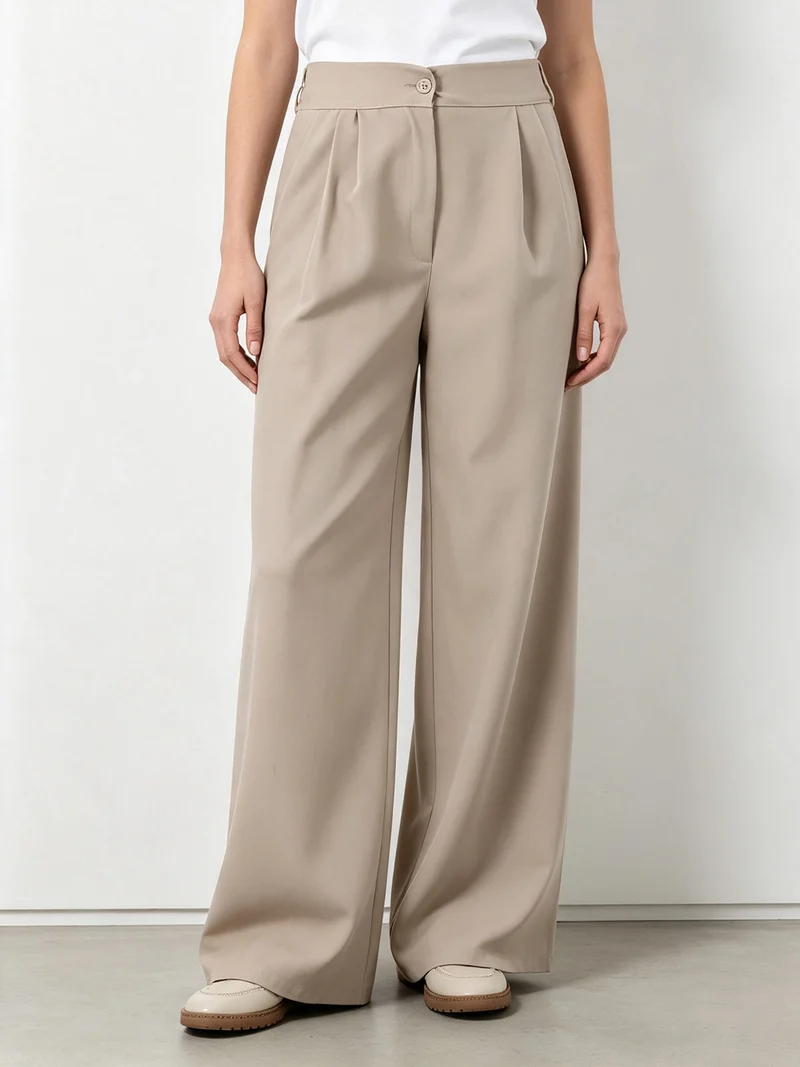 Pantaloni da donna a gamba larga e vita alta - beige