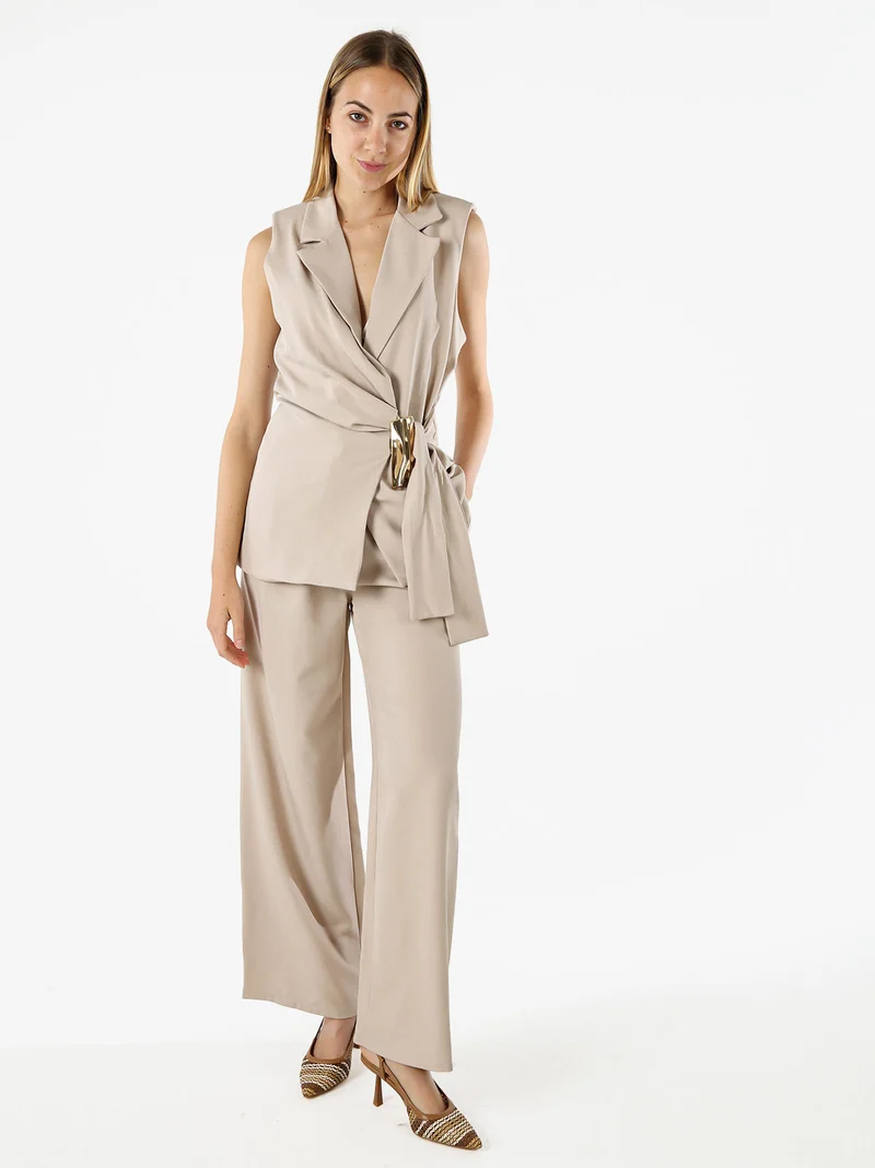 Pantaloni da donna a gamba larga e vita alta - beige