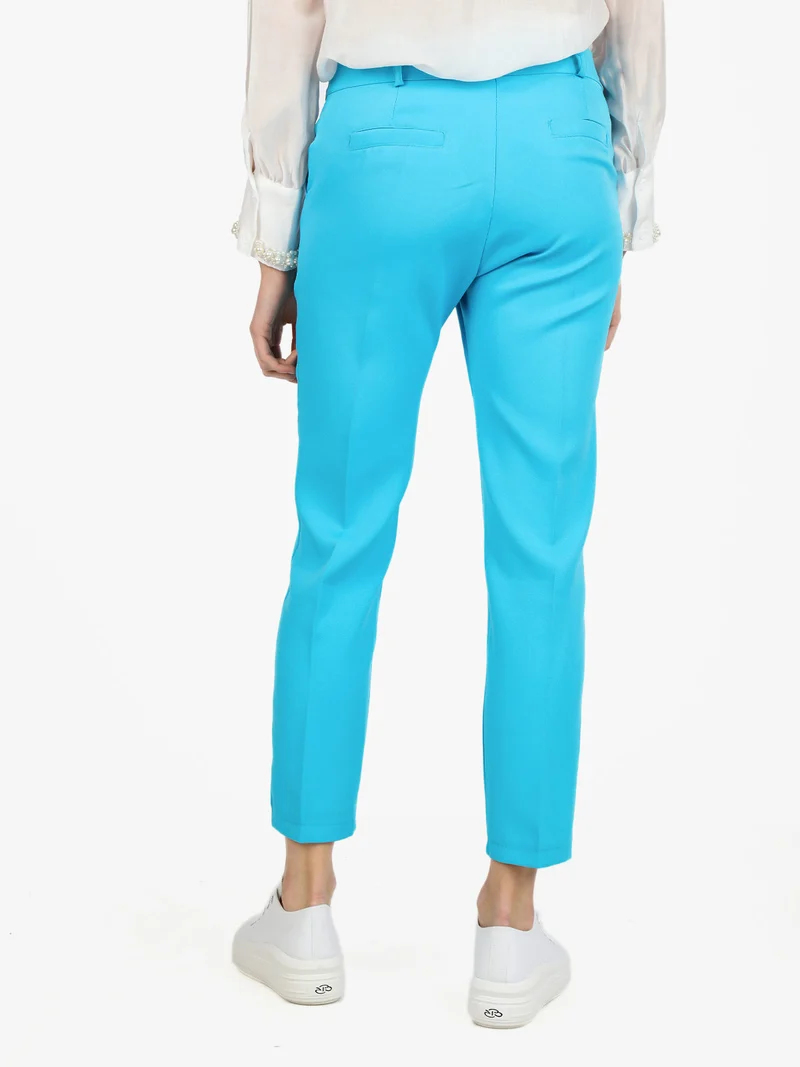 Pantaloni classici da donna a sigaretta - azzurro
