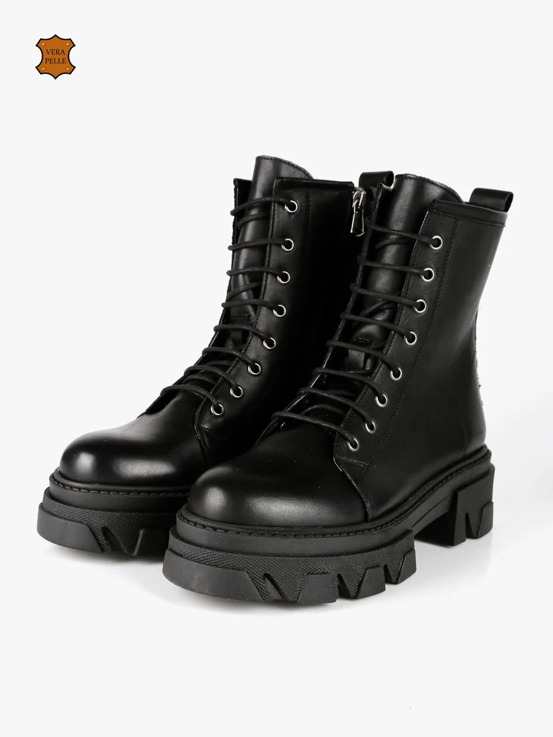Anfibi in pelle donna con tacco e plateau - nero