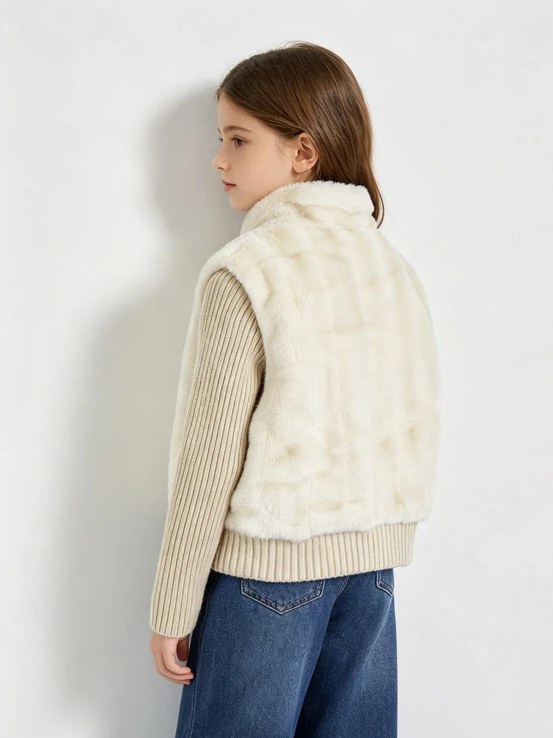 Giubbotto da bambina in ecopelliccia con maniche in maglia - beige