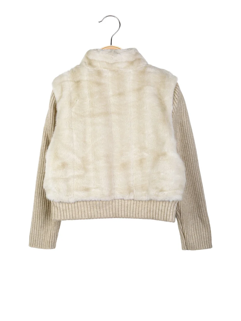 Giubbotto da bambina in ecopelliccia con maniche in maglia - beige