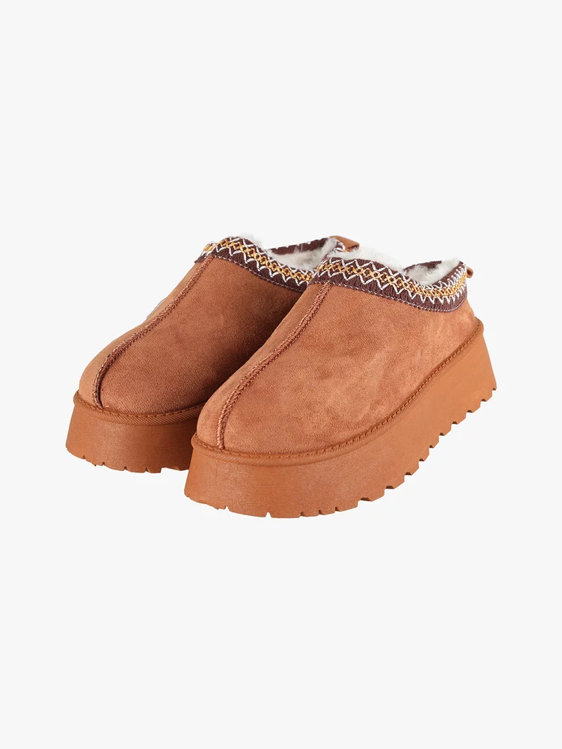 Stivaletti donna pelosi con platform - cammello