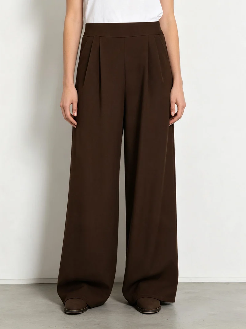 Pantaloni da donna a gamba larga e dritta - marrone