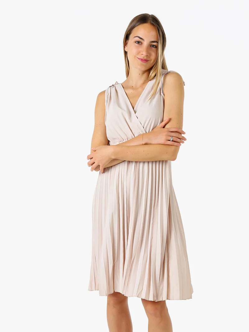 Abito donna a spalla larga con gonna plissettata - beige