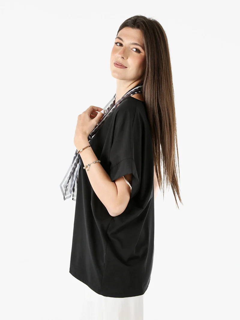 Maxi blusa donna a maniche corte con scollo a V - nero