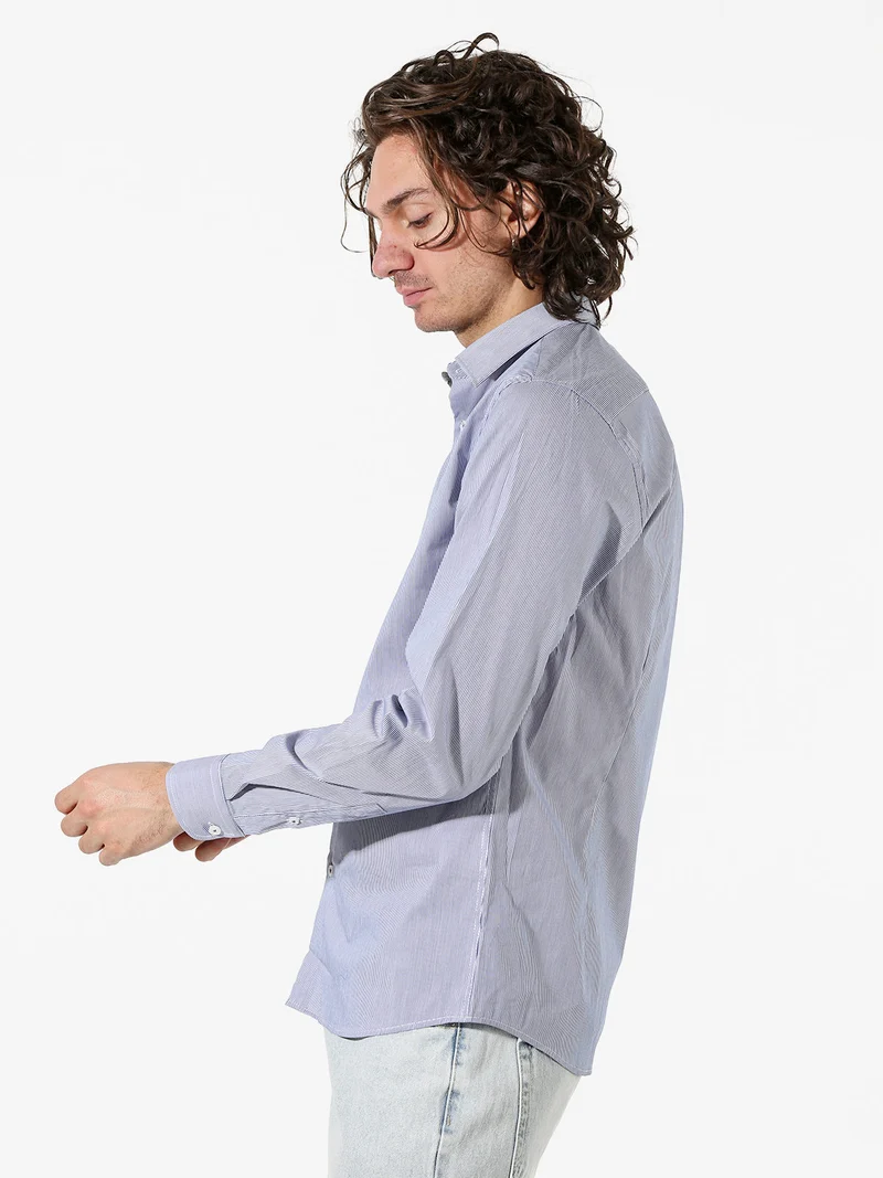 Camicia da uomo rigata a maniche lunghe - blu