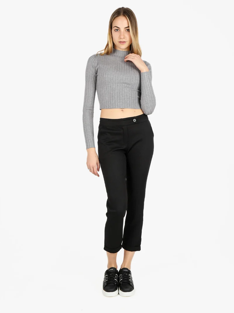 Pantaloni classici da donna a gamba dritta con risvolto finale - nero