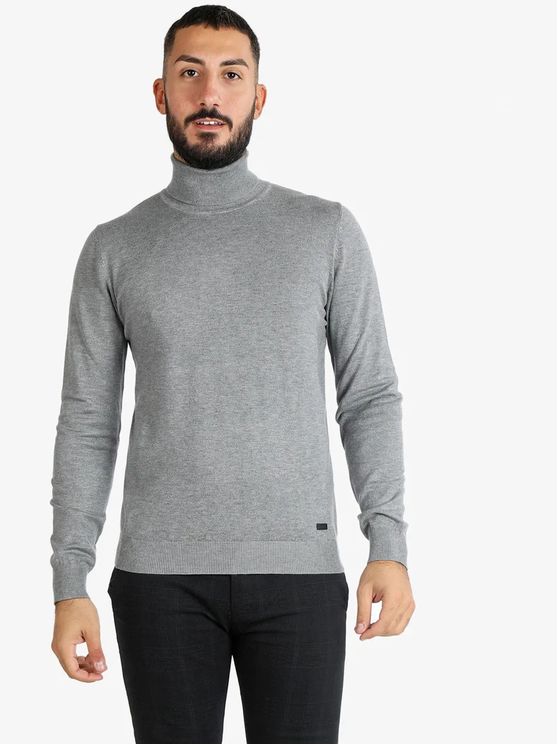 Dolcevita in maglia da uomo - grigio