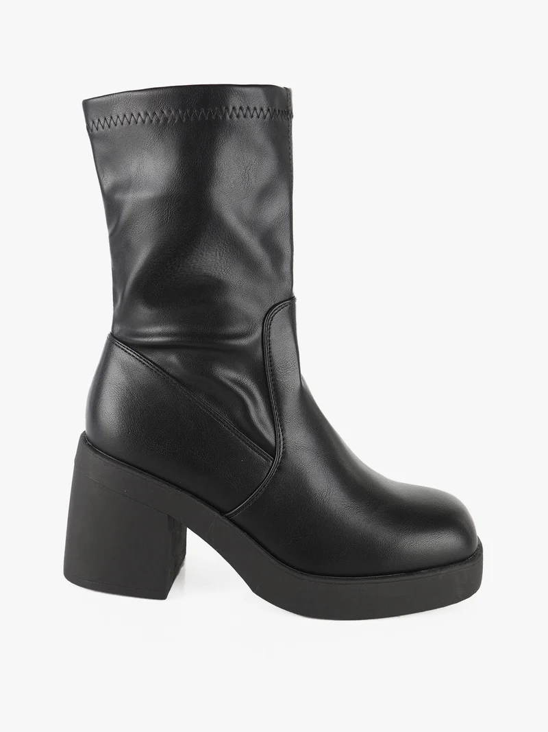 Stivaletti da donna con tacco - nero