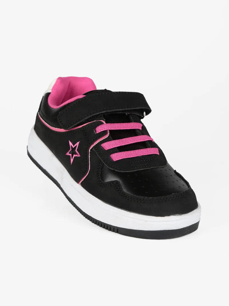 Sneakers da bambina con strappo - nero