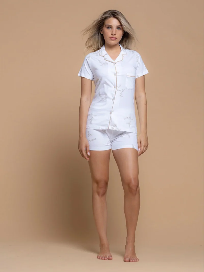 Pigiama aperto da donna in cotone a maniche corte con shorts - panna