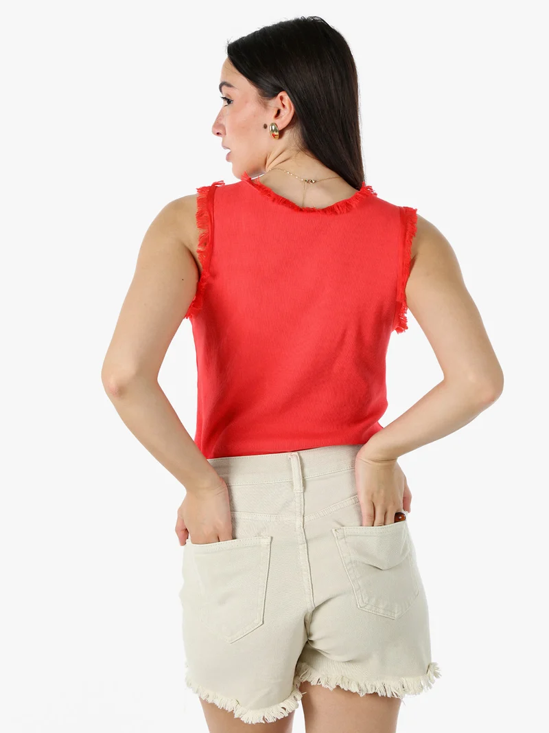 Top donna a costine con scollo a V e bordi sfrangiati - rosso