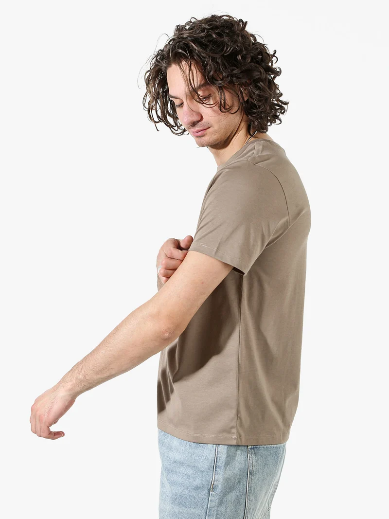T-shirt girocollo da uomo in cotone - taupe
