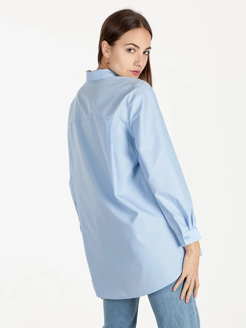 Camicia donna oversize con taschino - azzurro