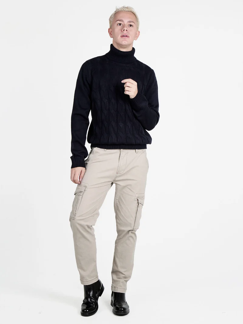 Maglione dolcevita da uomo a trecce - blu scuro