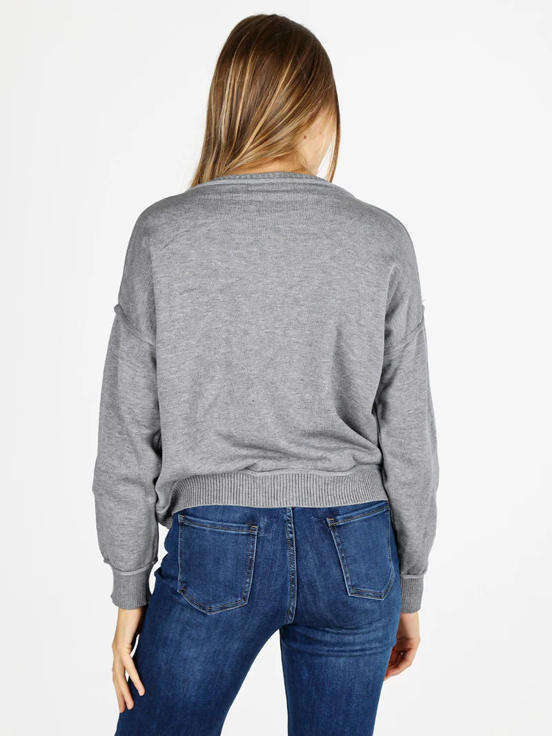 Pullover oversize da donna in maglia - grigio