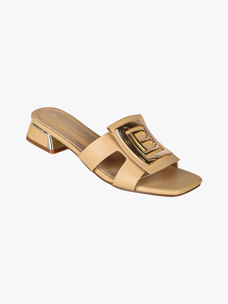 ciabatte donna in vernice con tacco basso e fascia decorativa con logo - nudo