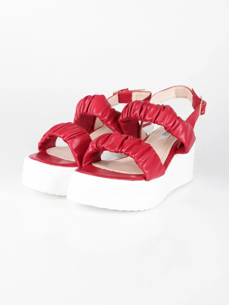 Sandali donna con zeppa - rosso