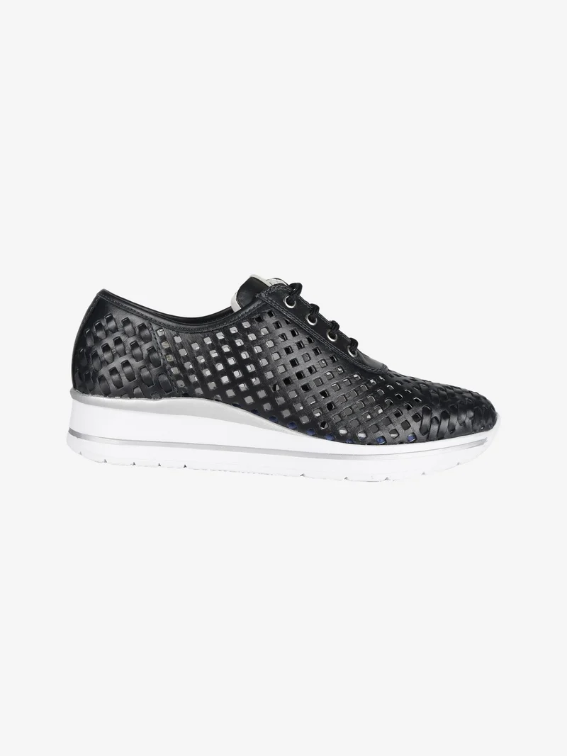 Sneakers in pelle stringata donna - nero