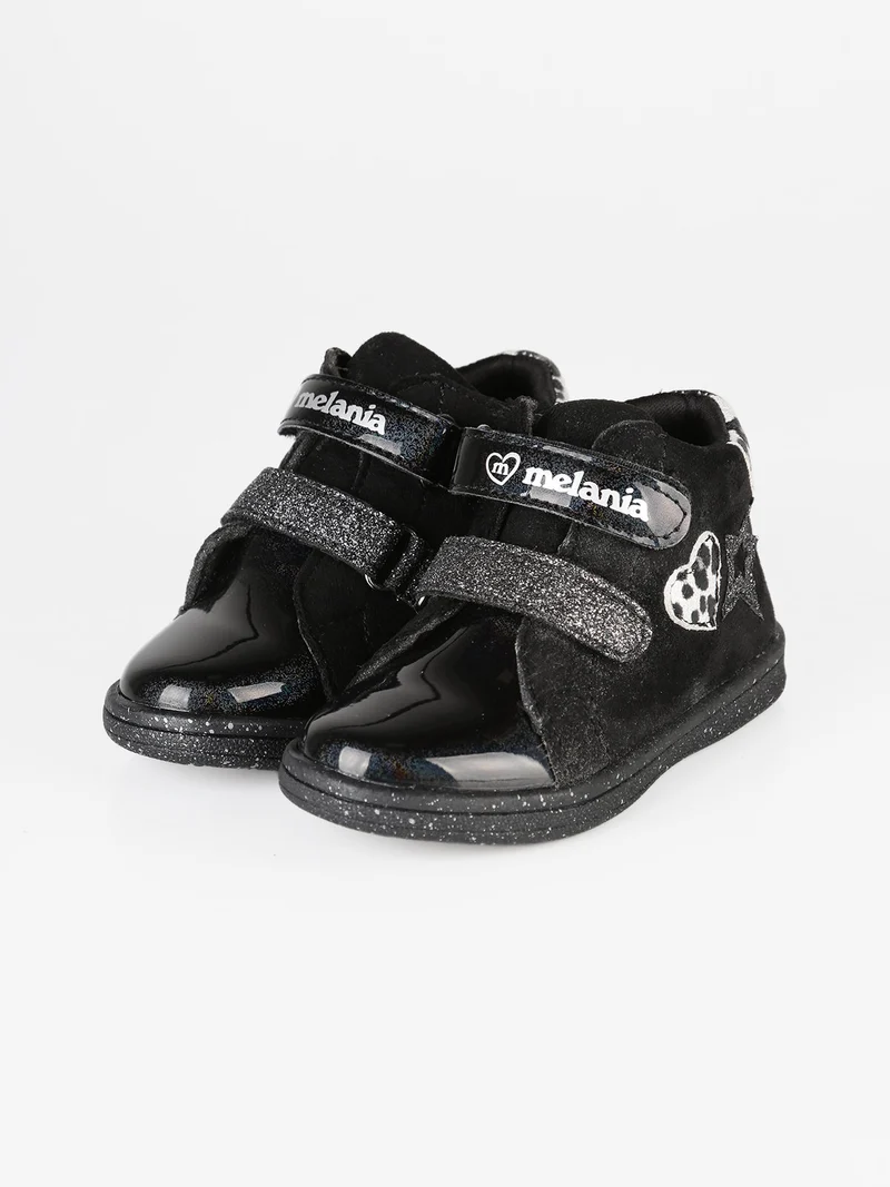 Scarpe da bambina con cinturini a strappo e zip - nero