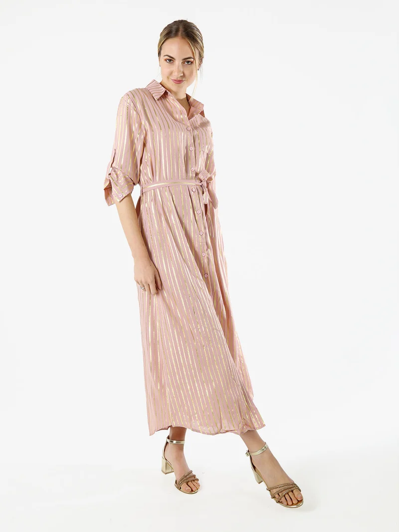 Abito lungo a camicia con maniche lunghe e stampa a righe - rosa