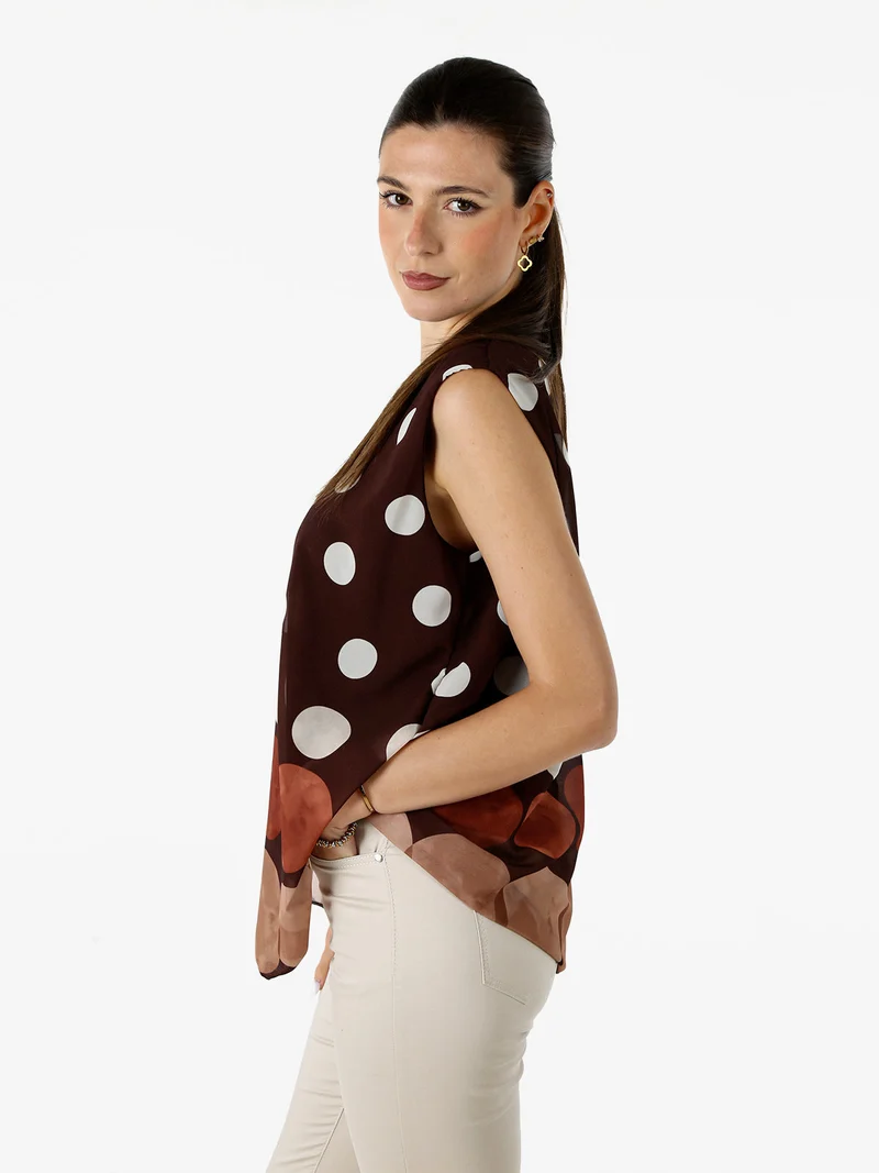 Blusa donna smanicata con stampa a pois grossi - moro