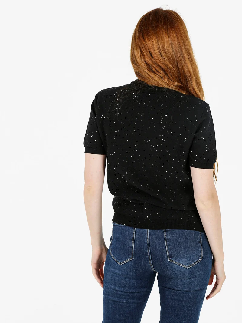 Maglia dolcevita da donna a maniche corte - nero