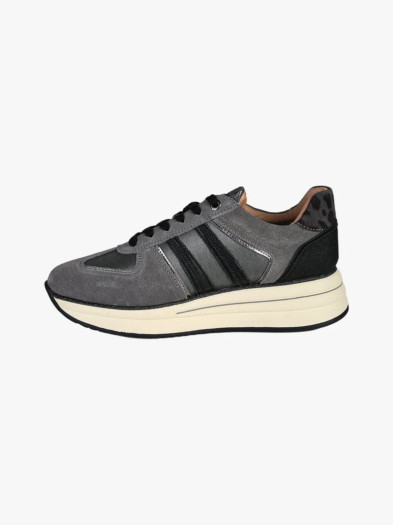 Sneakers donna in pelle scamosciata con platform - grigio