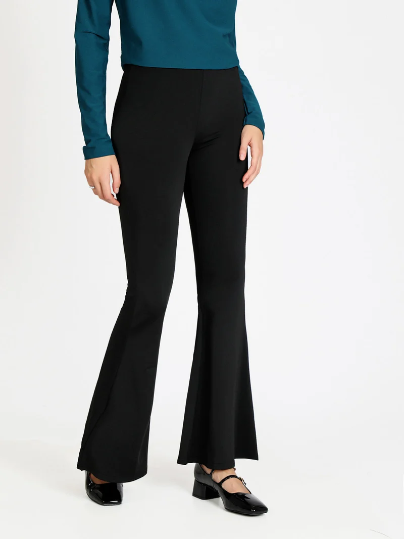 Pantaloni donna a zampa - nero