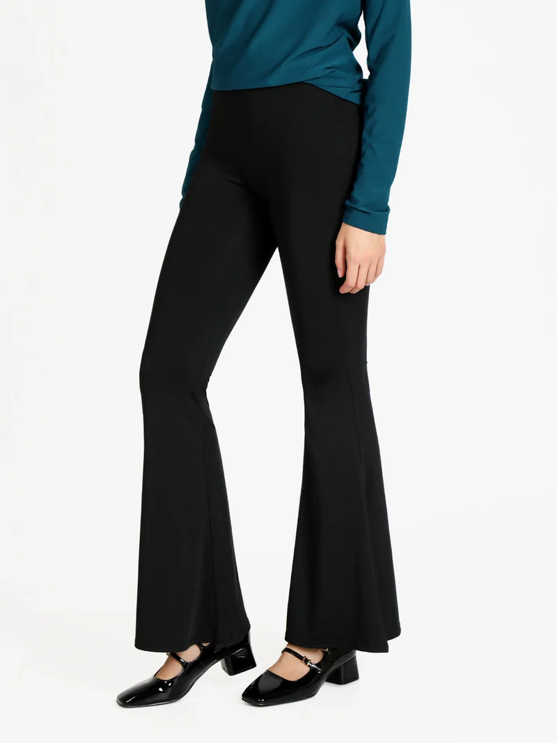 Pantaloni donna a zampa - nero