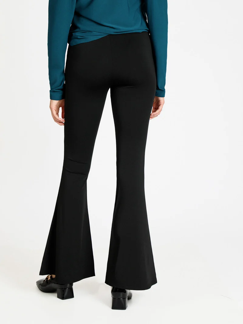 Pantaloni donna a zampa - nero