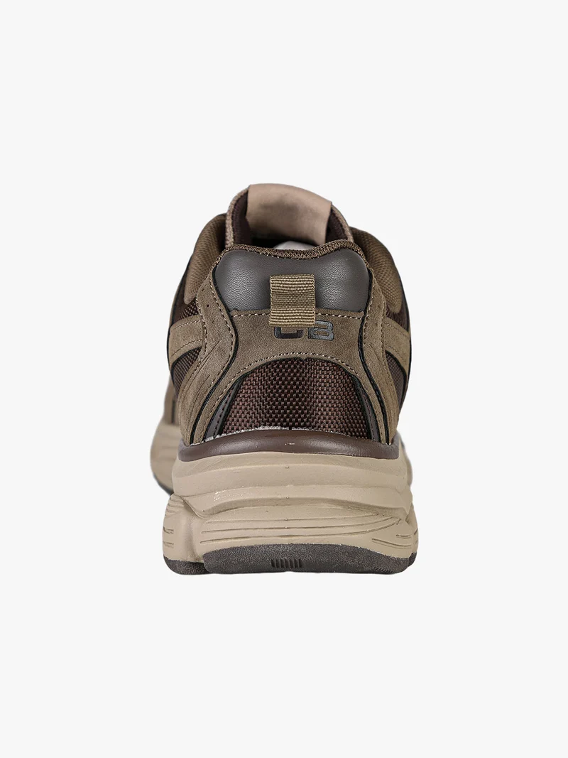 Sneakers da uomo stringate - caffè
