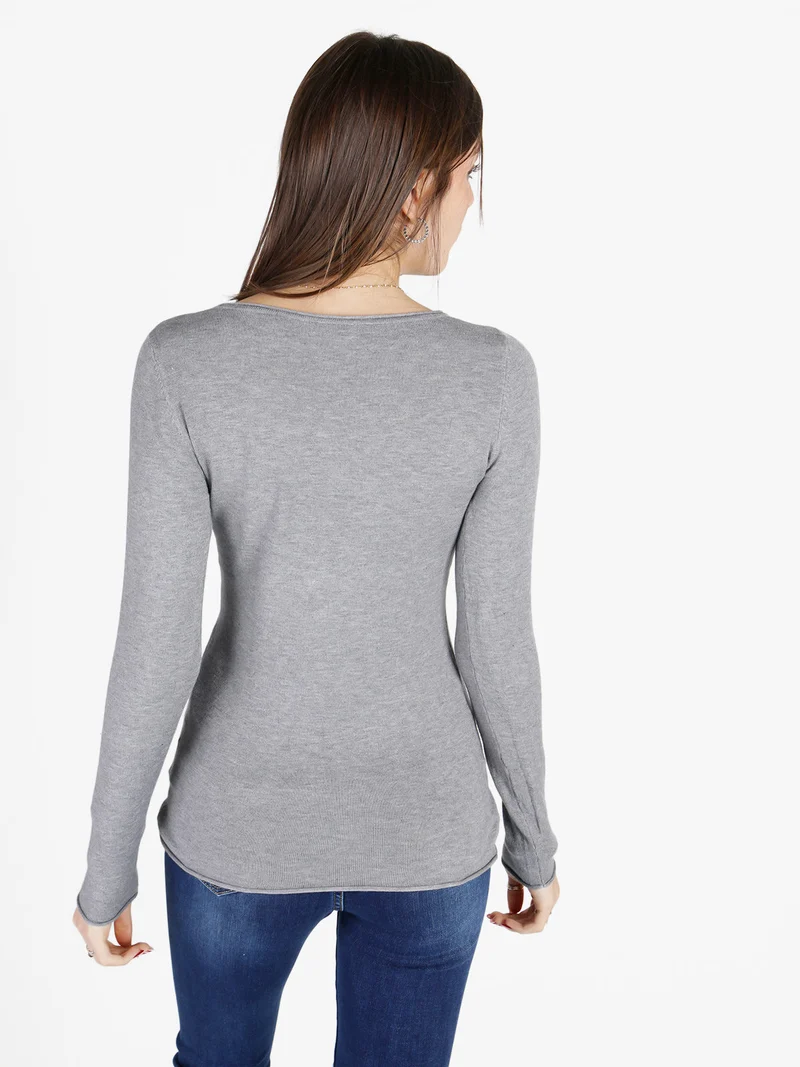Pullover girocollo da donna in maglia - grigio scuro